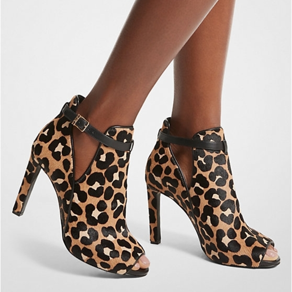 NWT Michael Kors Leopard Print Lawson Open Toe Heel
